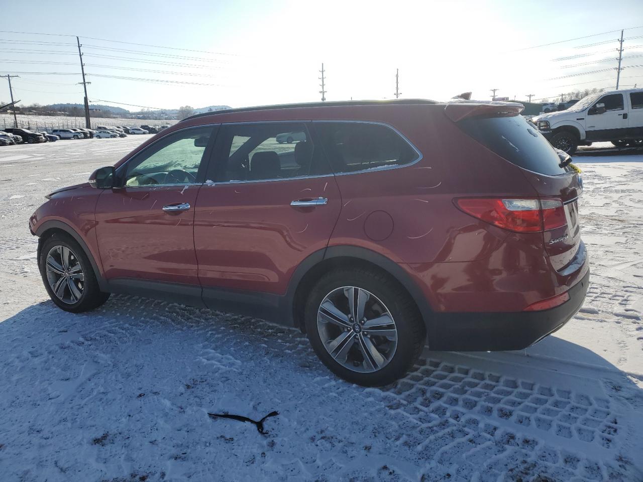 2014 Hyundai Santa Fe - Image 2