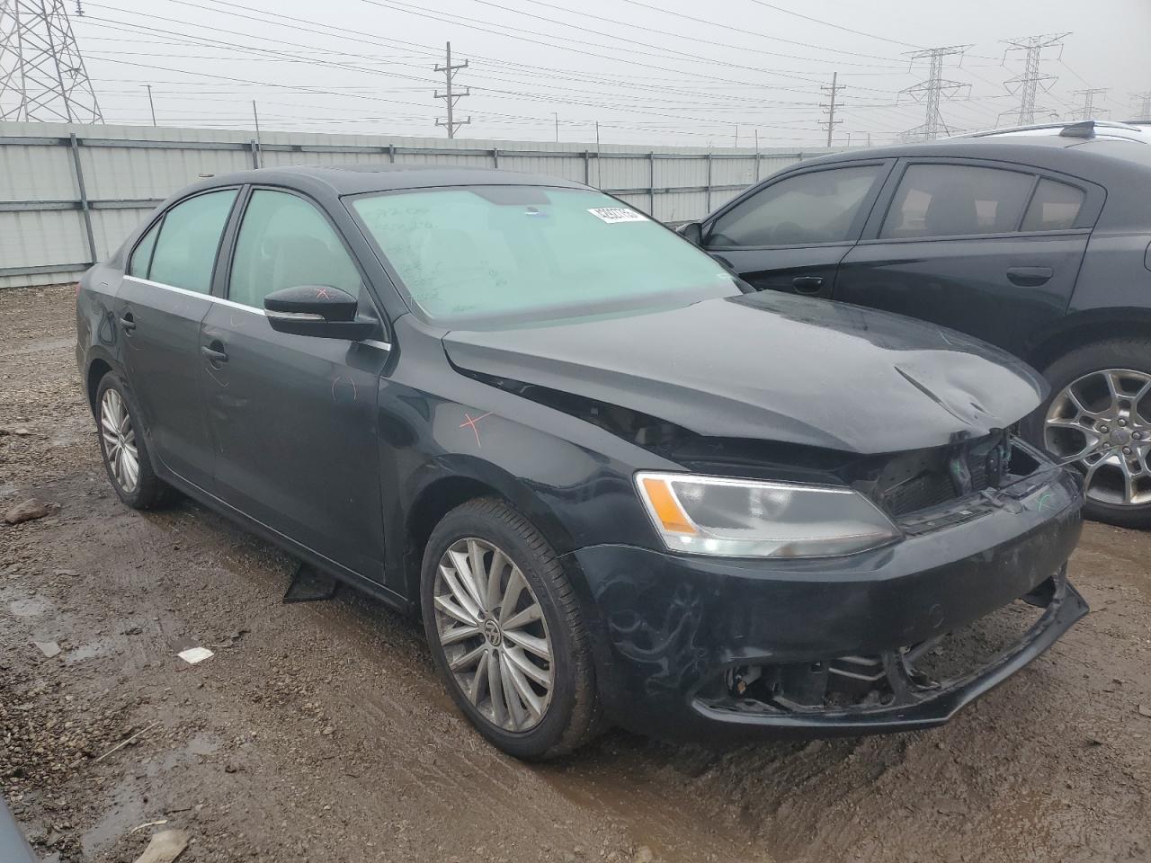 2014 Volkswagen Jetta - Image 4
