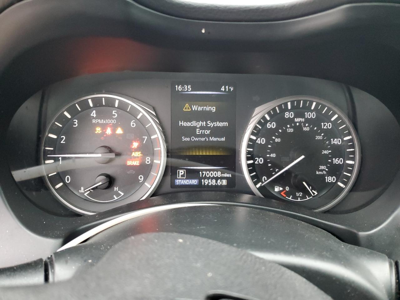 2018 Infiniti Q50 - Image 9