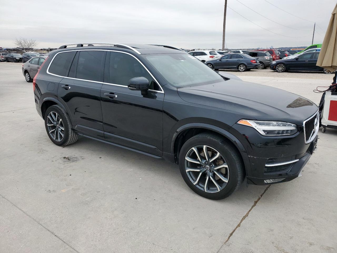 2016 Volvo XC90 - Image 4