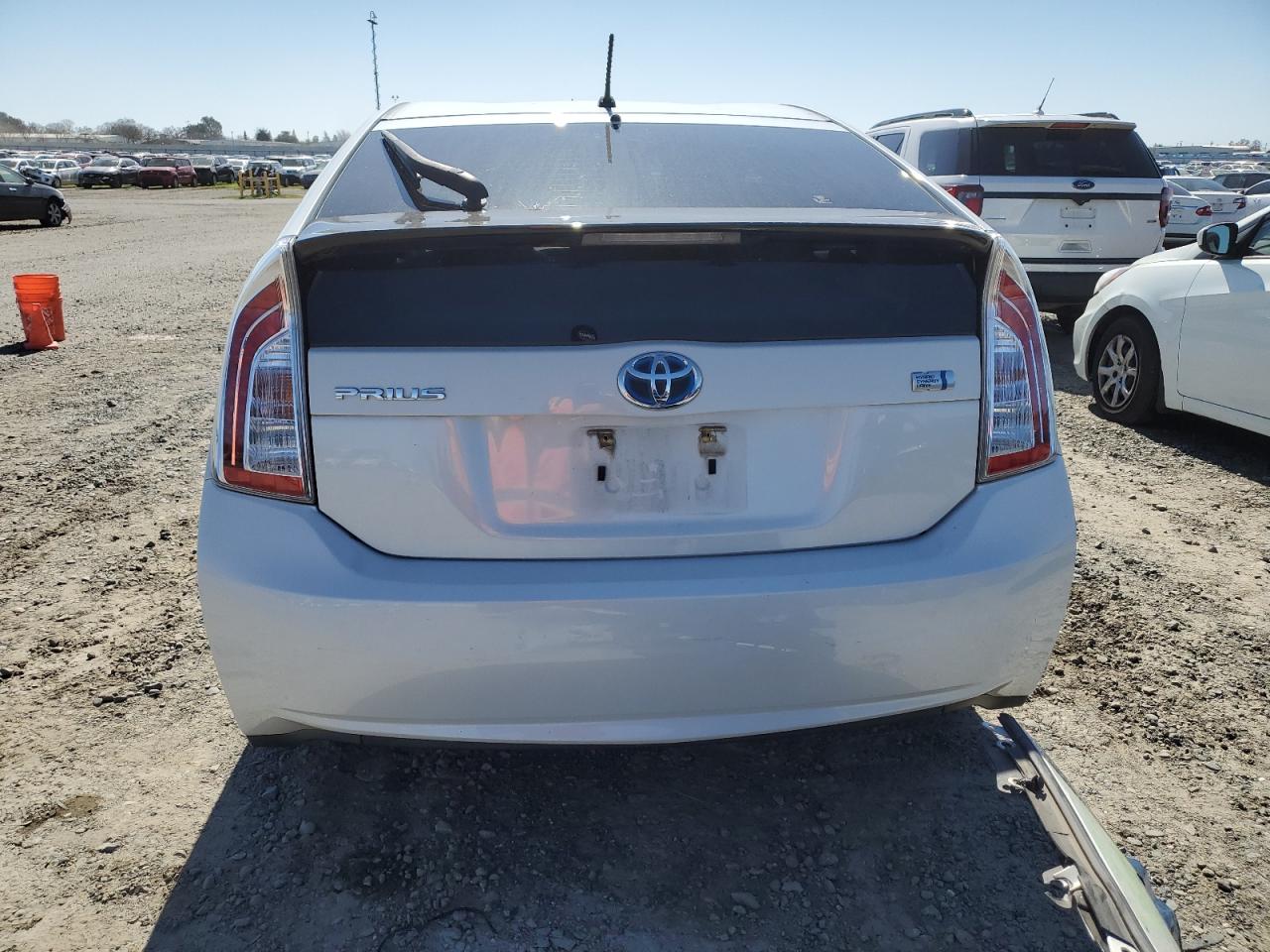 2012 Toyota Prius - Image 6
