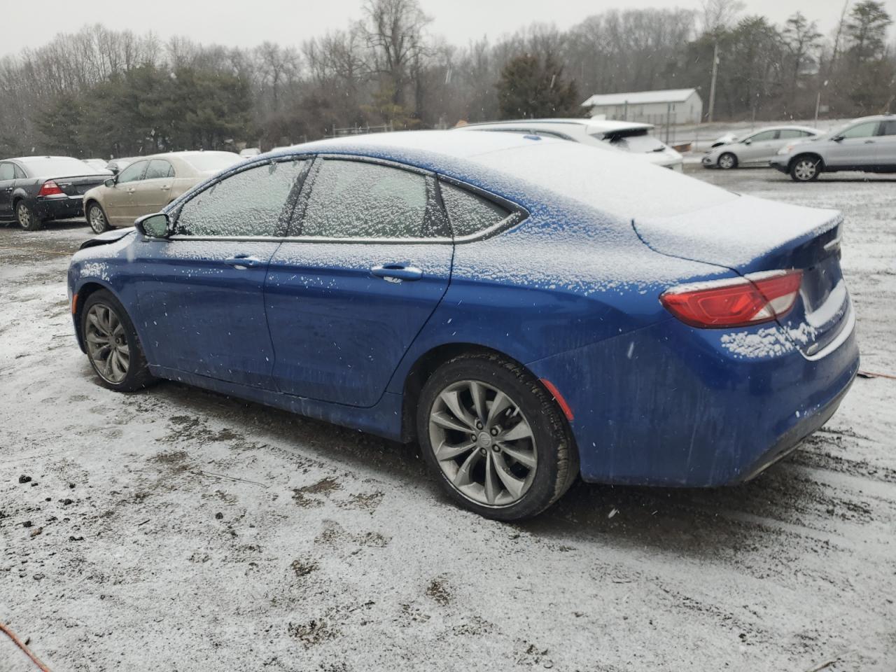 2015 Chrysler 200 - Image 2