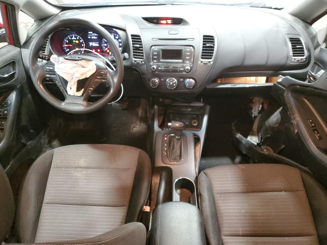 2015 Kia Forte - Image 8