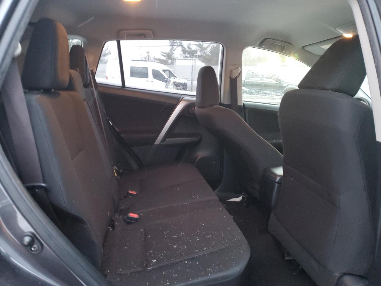 2018 Toyota RAV 4 - Image 11