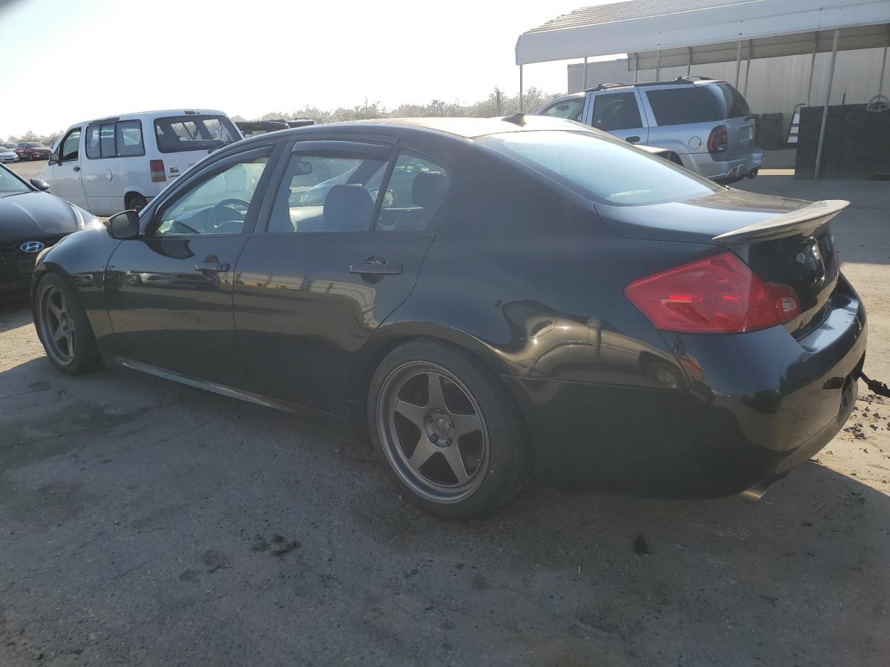 2009 Infiniti G - Image 2
