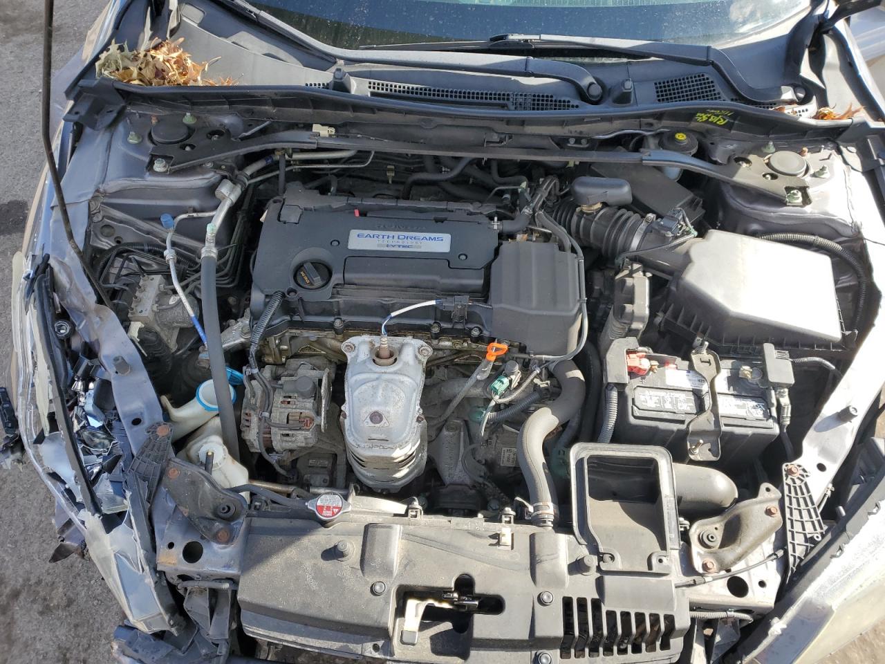 2015 Honda Accord - Image 13