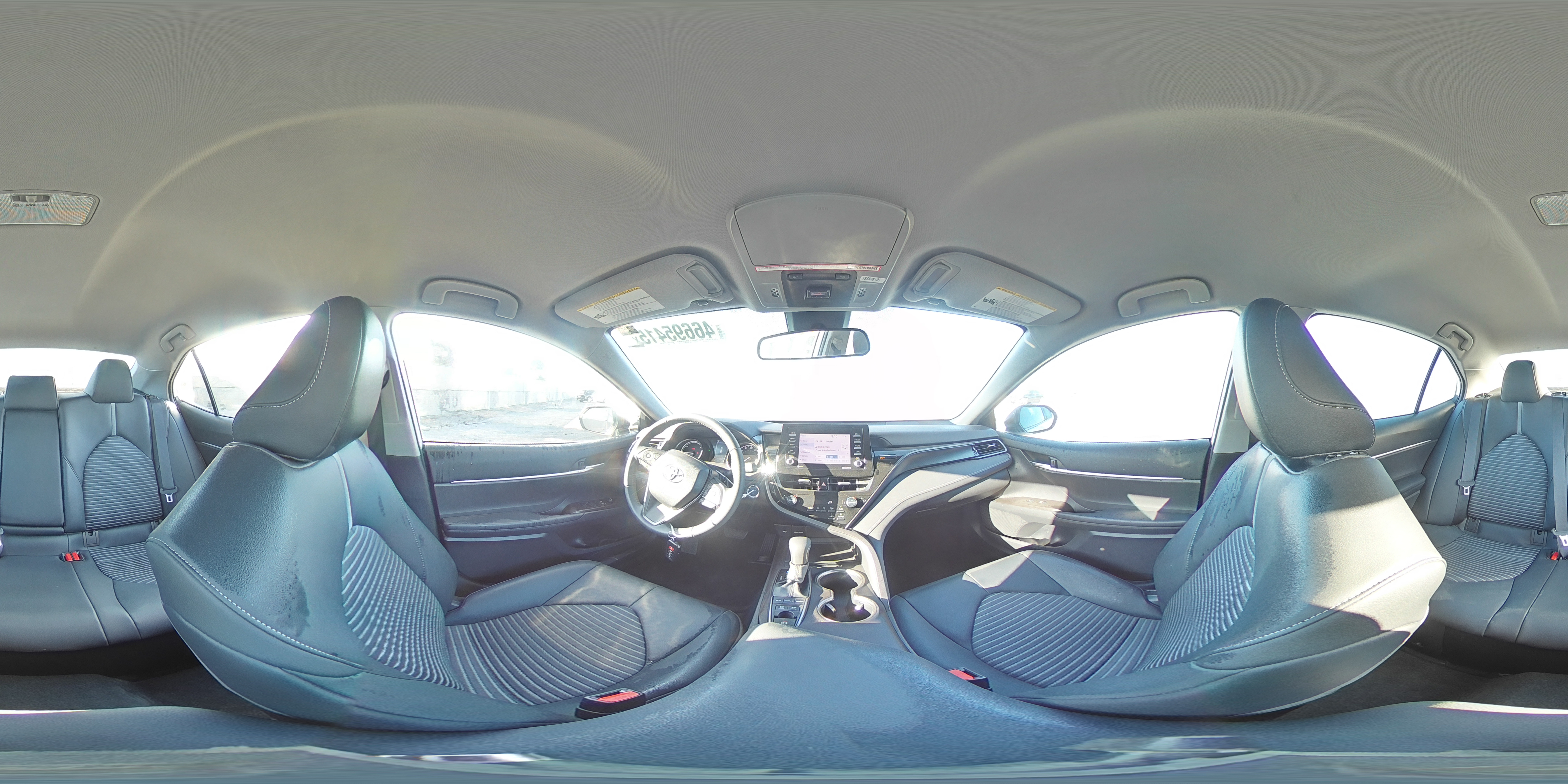 2022 Toyota Camry - Image 13