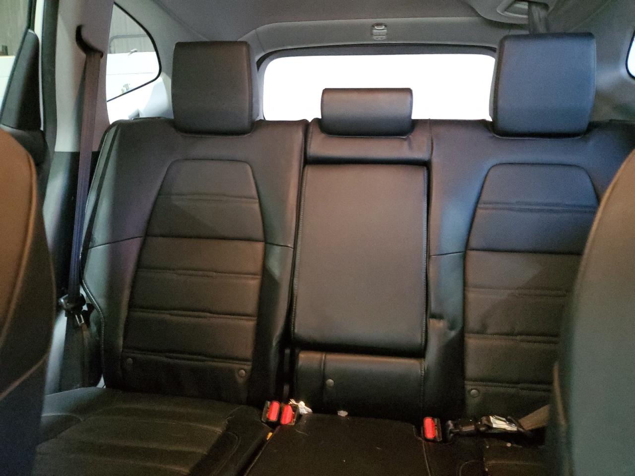 2017 Honda CR-V - Image 10