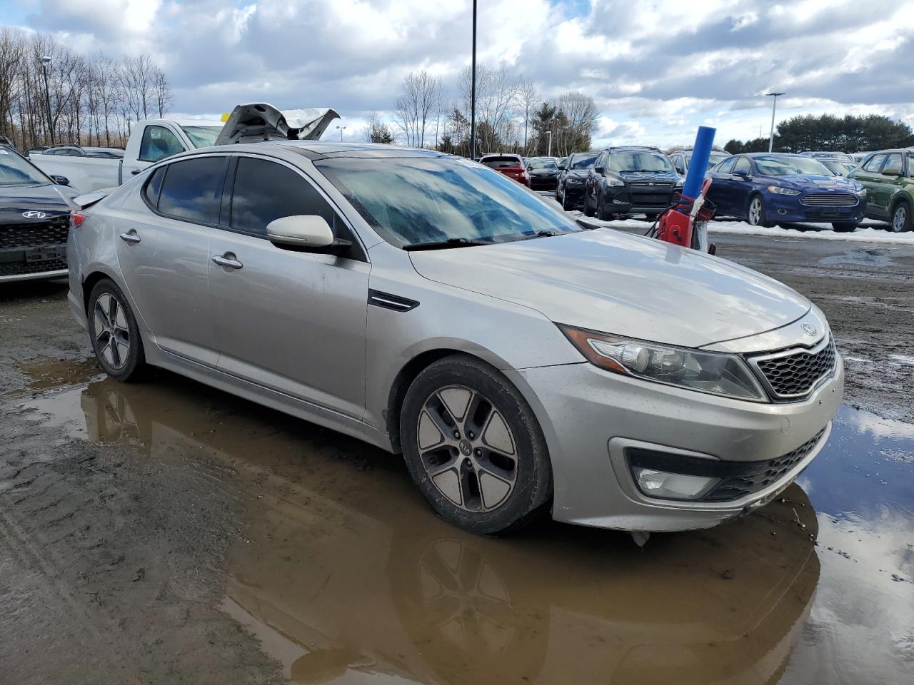 2012 Kia Optima - Image 4