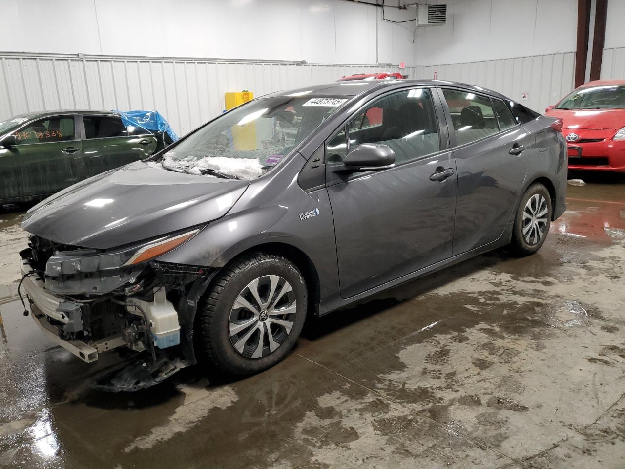 2021 Toyota Prius Prime Le იყიდება Windham-ში, ME - Front End