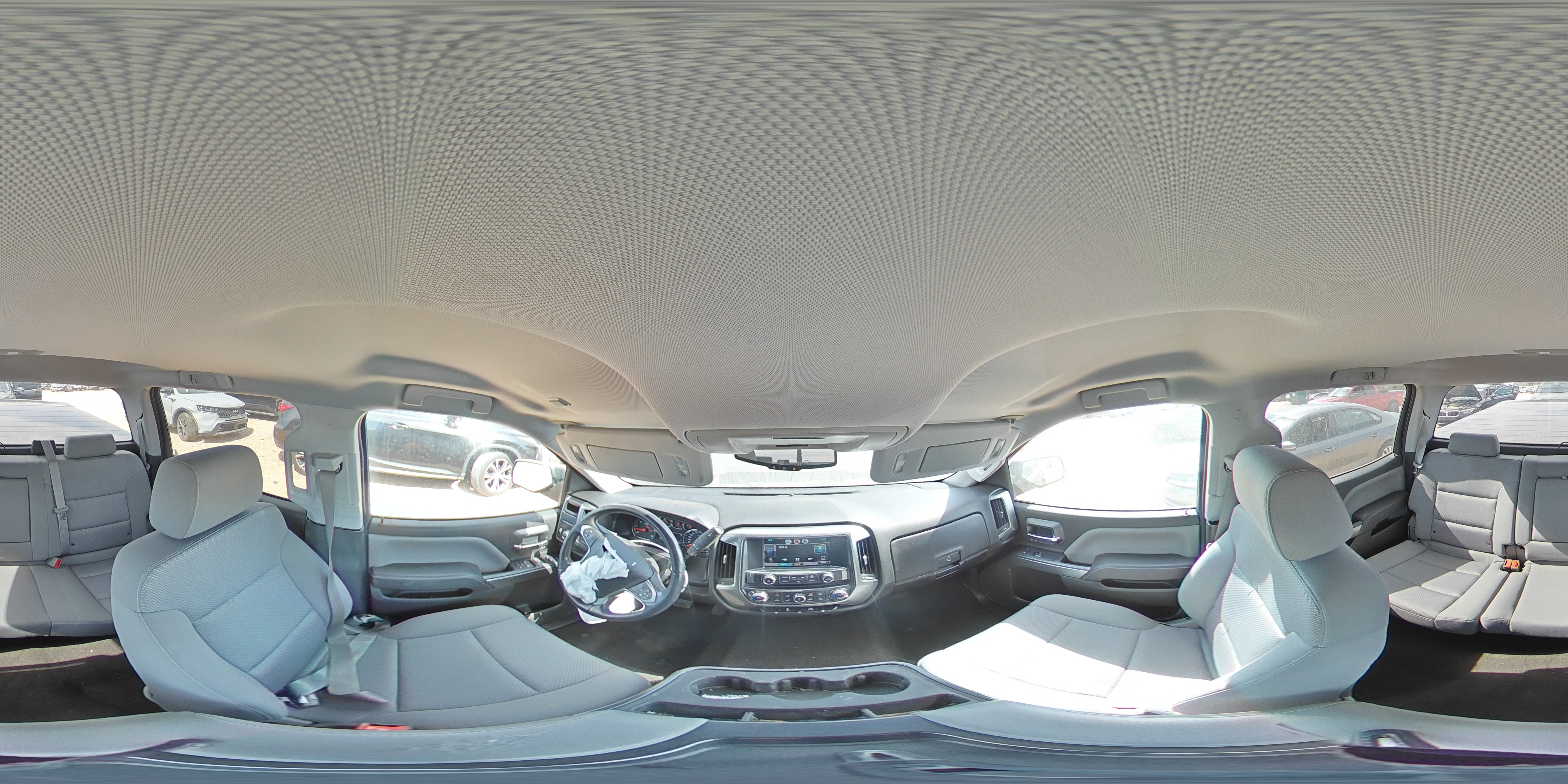 2015 Chevrolet Silverado - Image 13