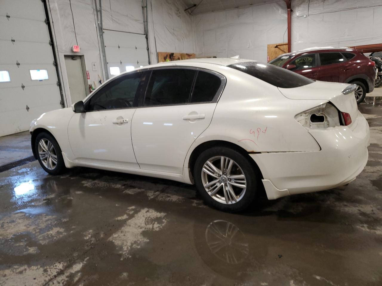 2013 Infiniti G - Image 2