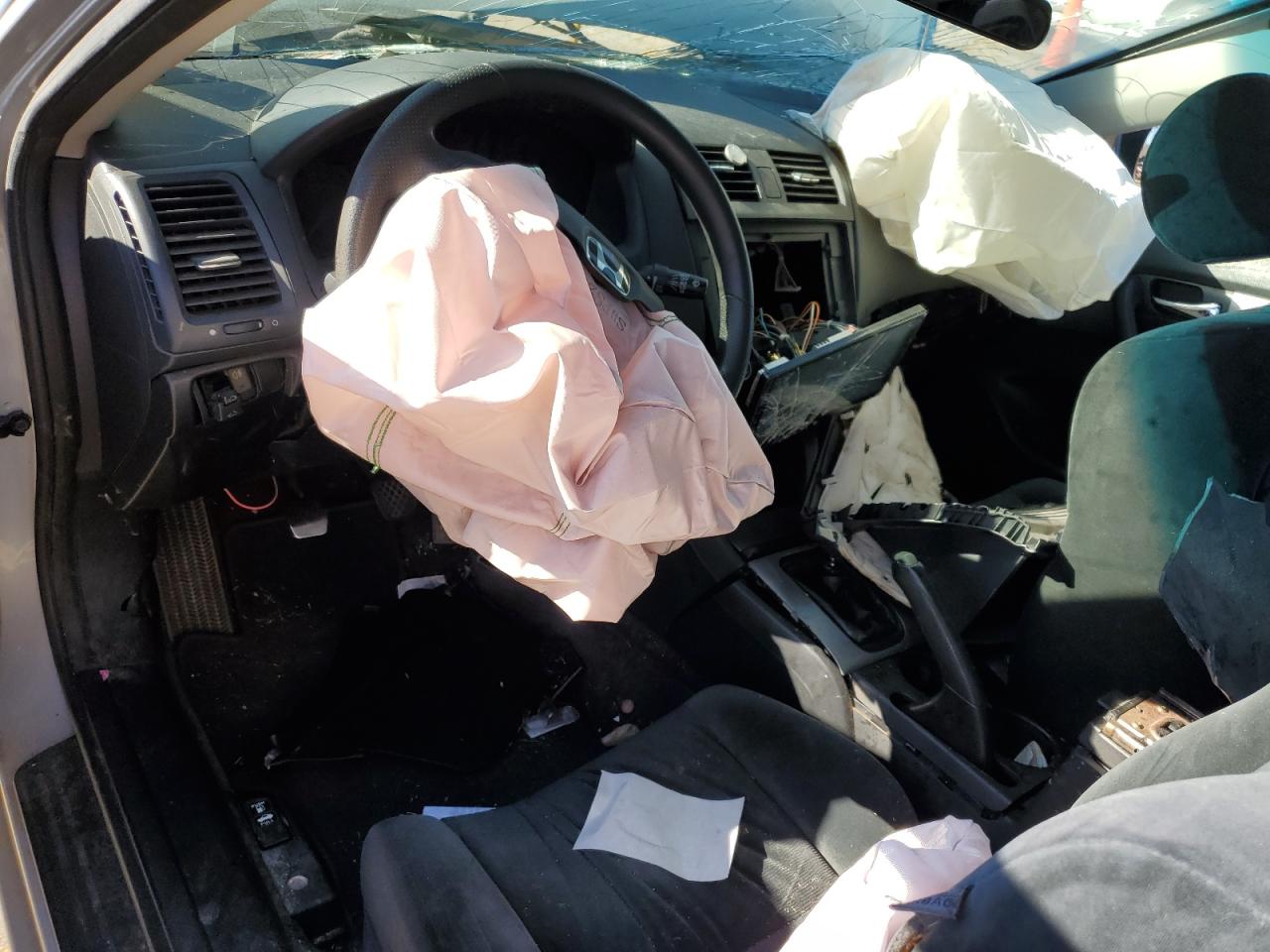 2003 Honda Accord - Image 8