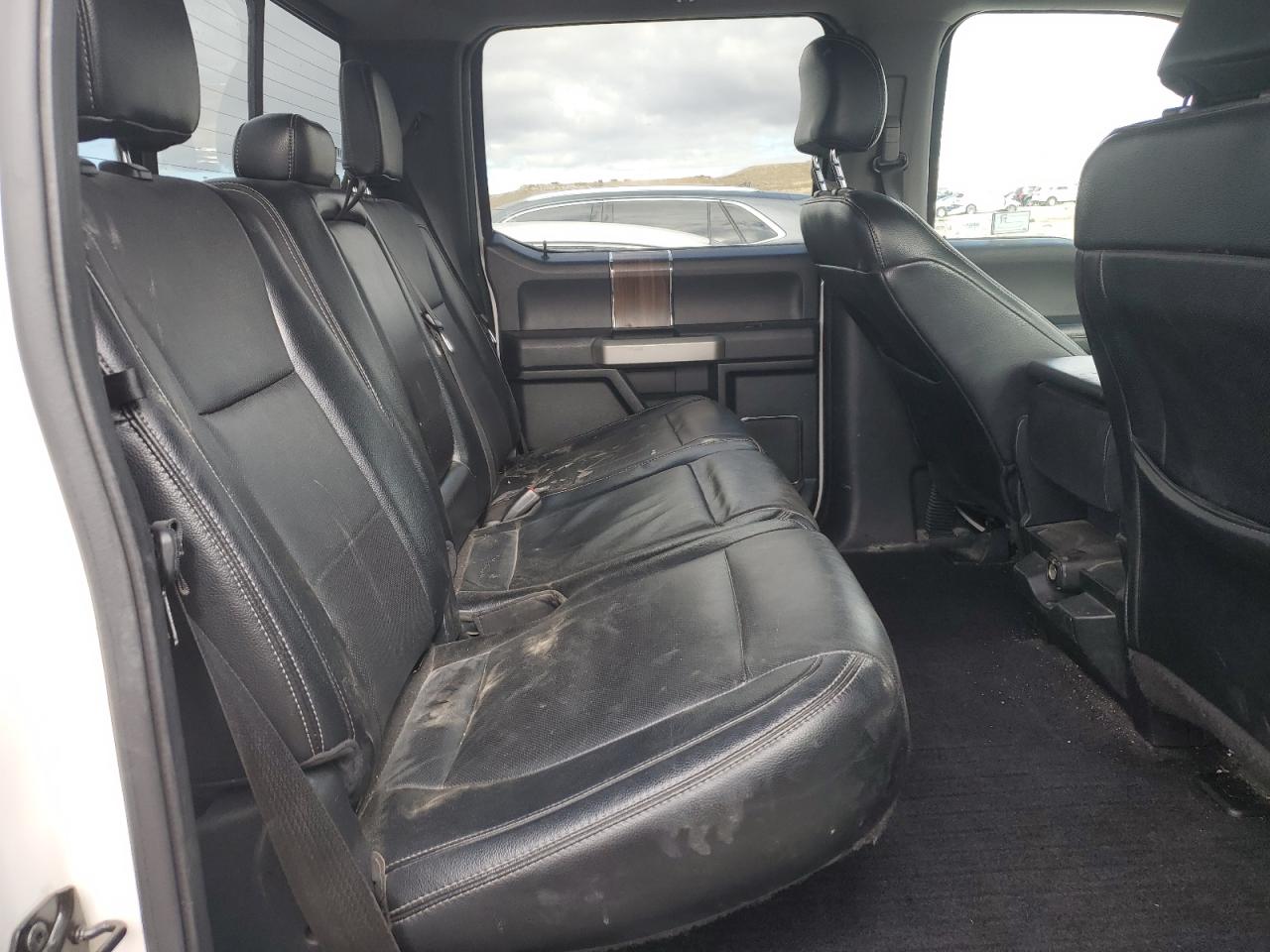 2015 Ford F-150 - Image 10