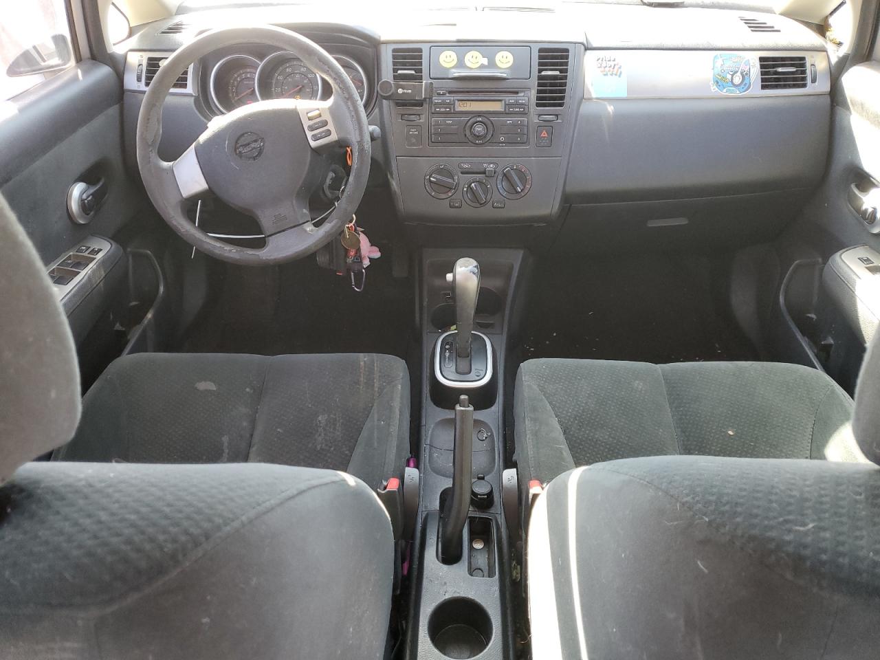 2010 Nissan Versa - Image 8