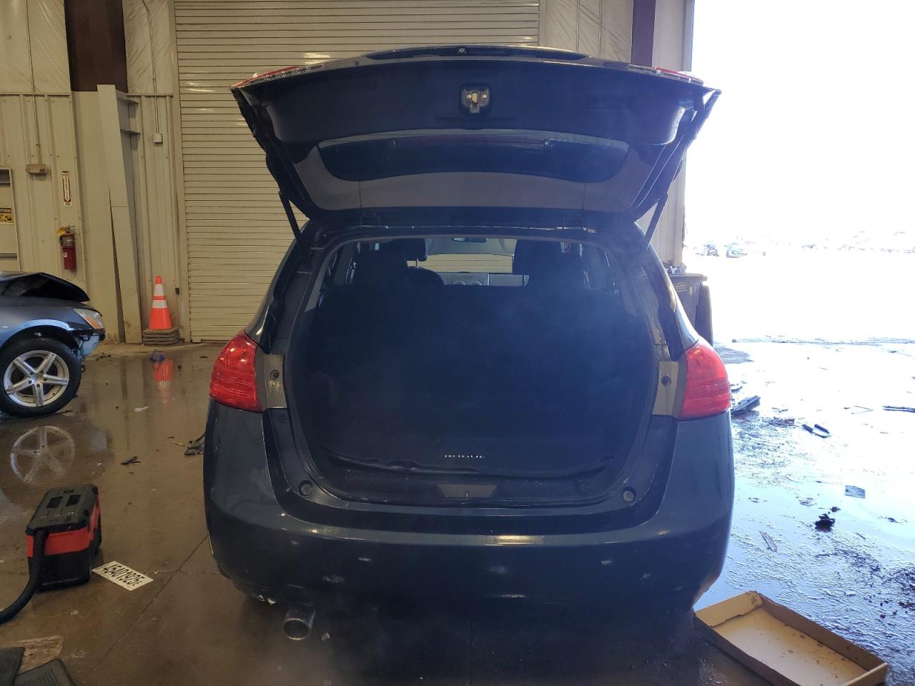 2012 Nissan Rogue - Image 6