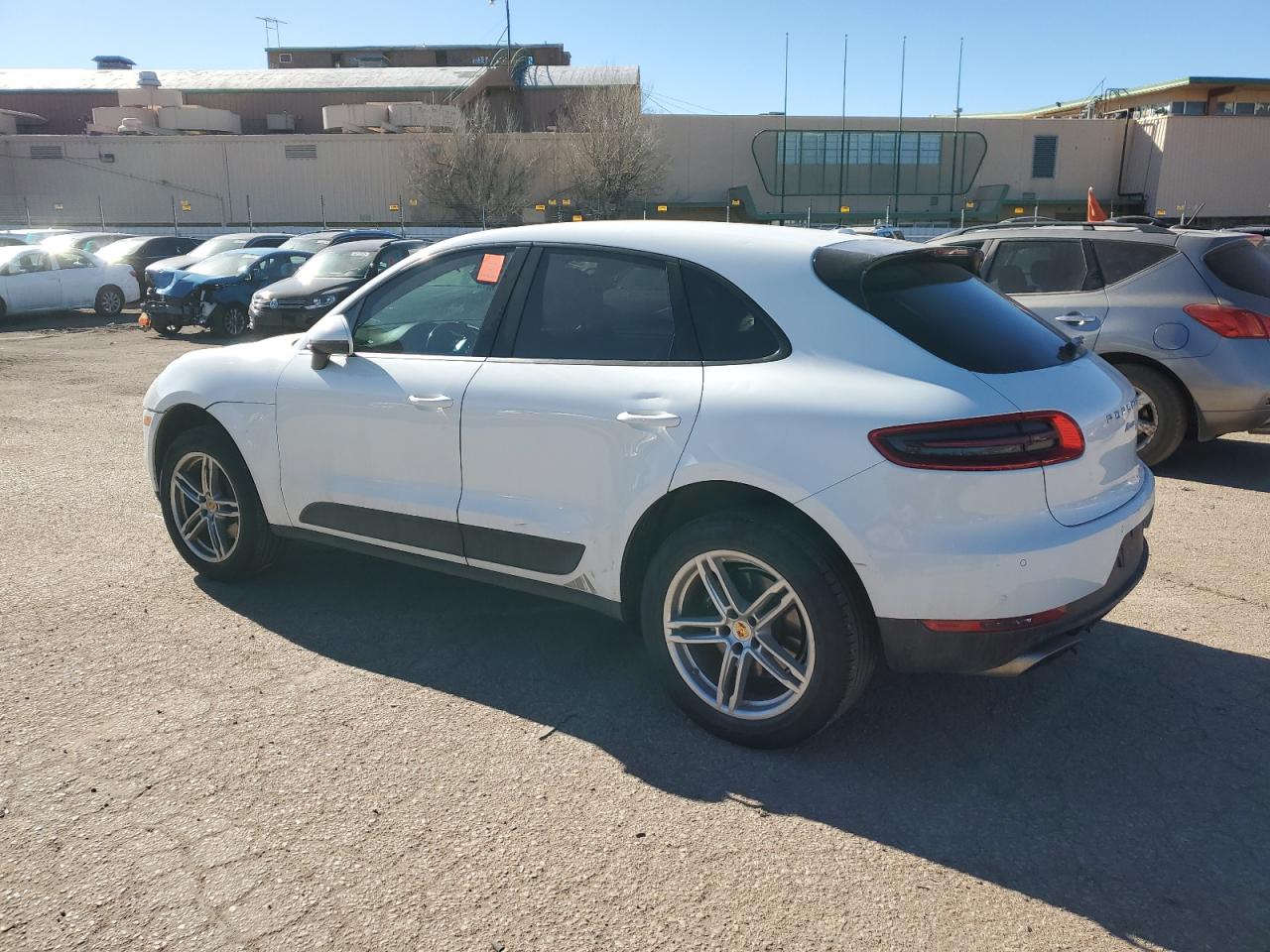 2017 Porsche Macan - Image 2