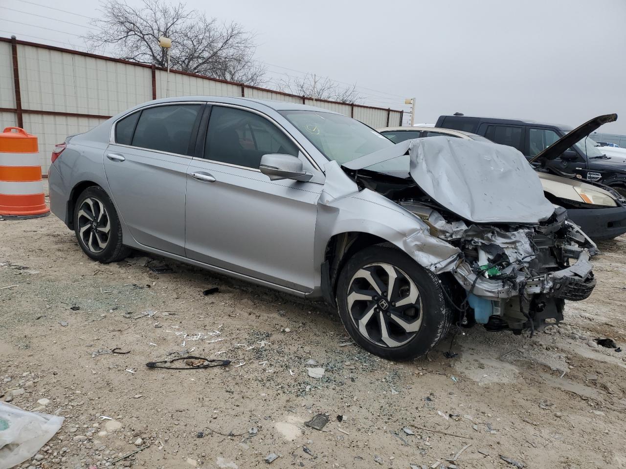 2017 Honda Accord - Image 4