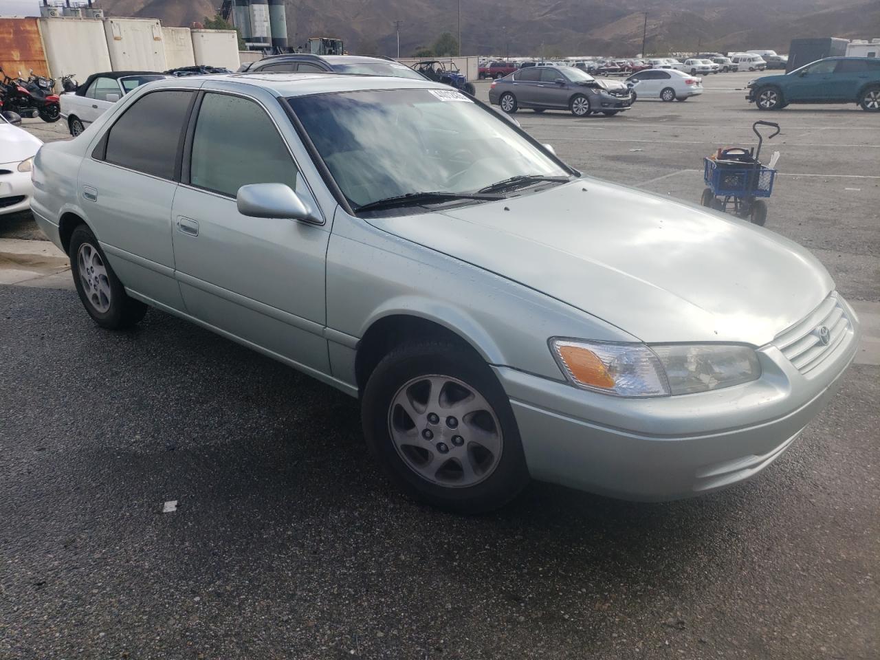 2000 Toyota Camry - Image 4