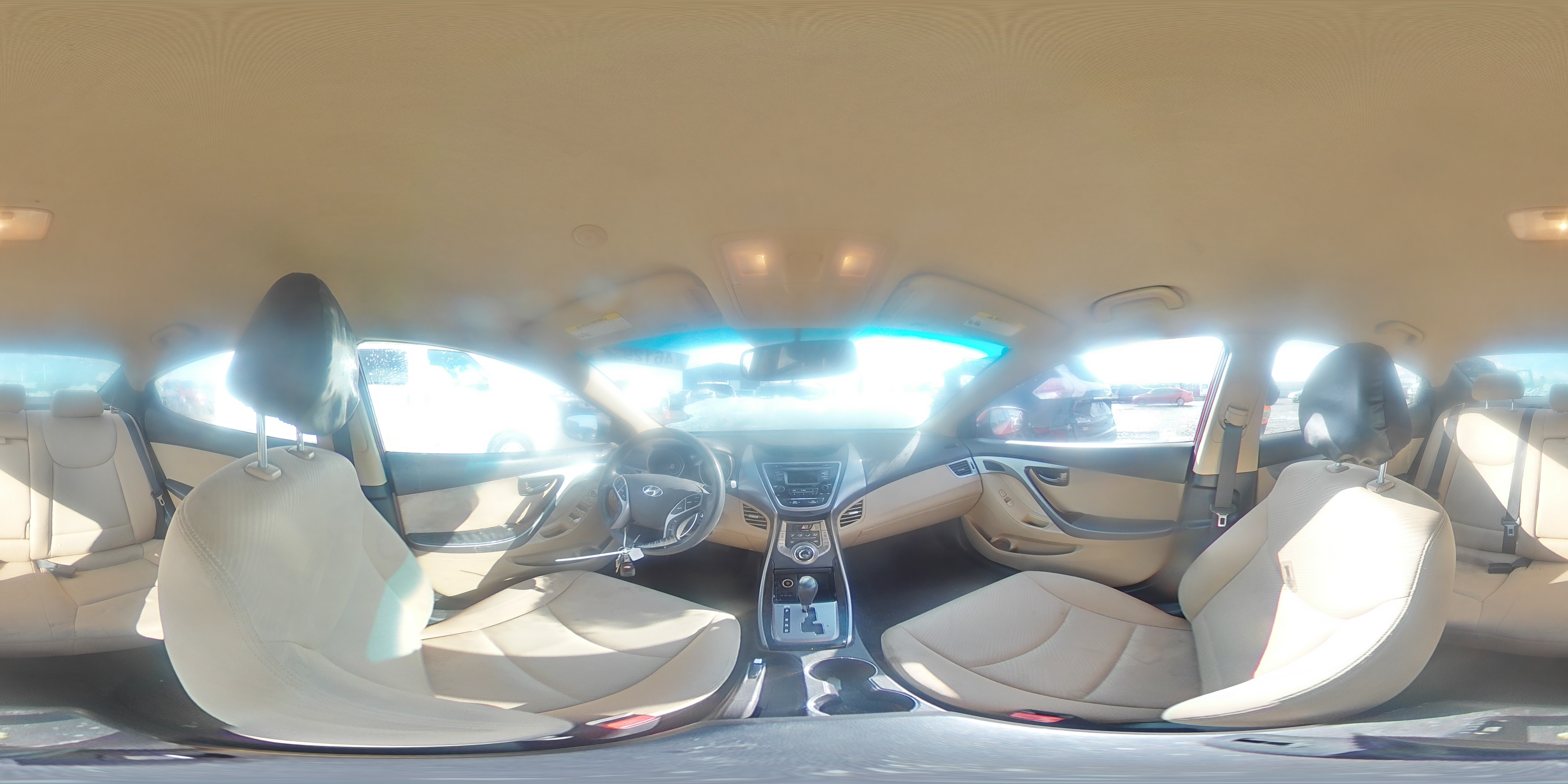 2013 Hyundai Elantra - Image 12