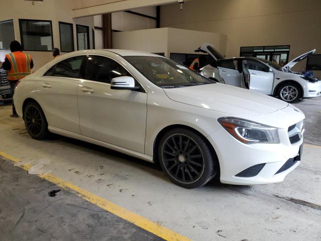  MERCEDES-BENZ CLA-CLASS 2014 Белый