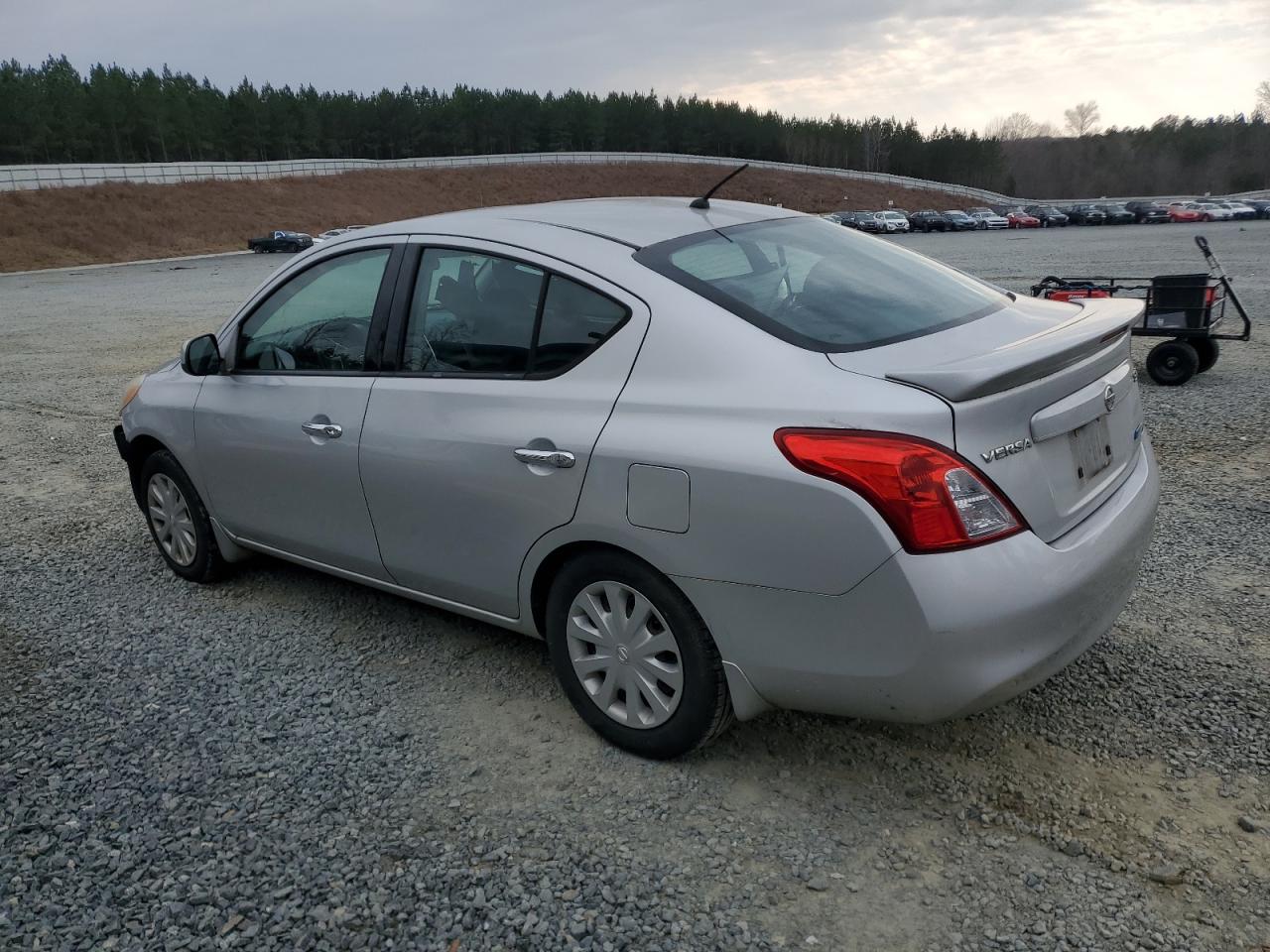 2014 Nissan Versa - Image 2