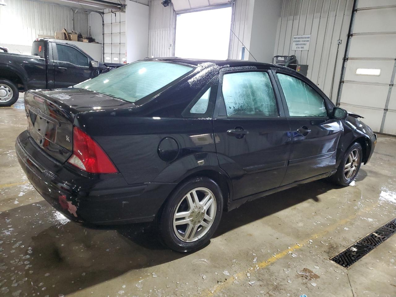 2002 Ford Focus - Image 3