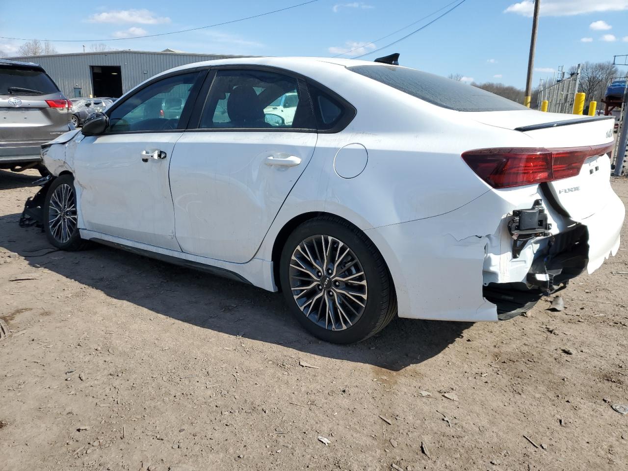 2024 Kia Forte - Image 2