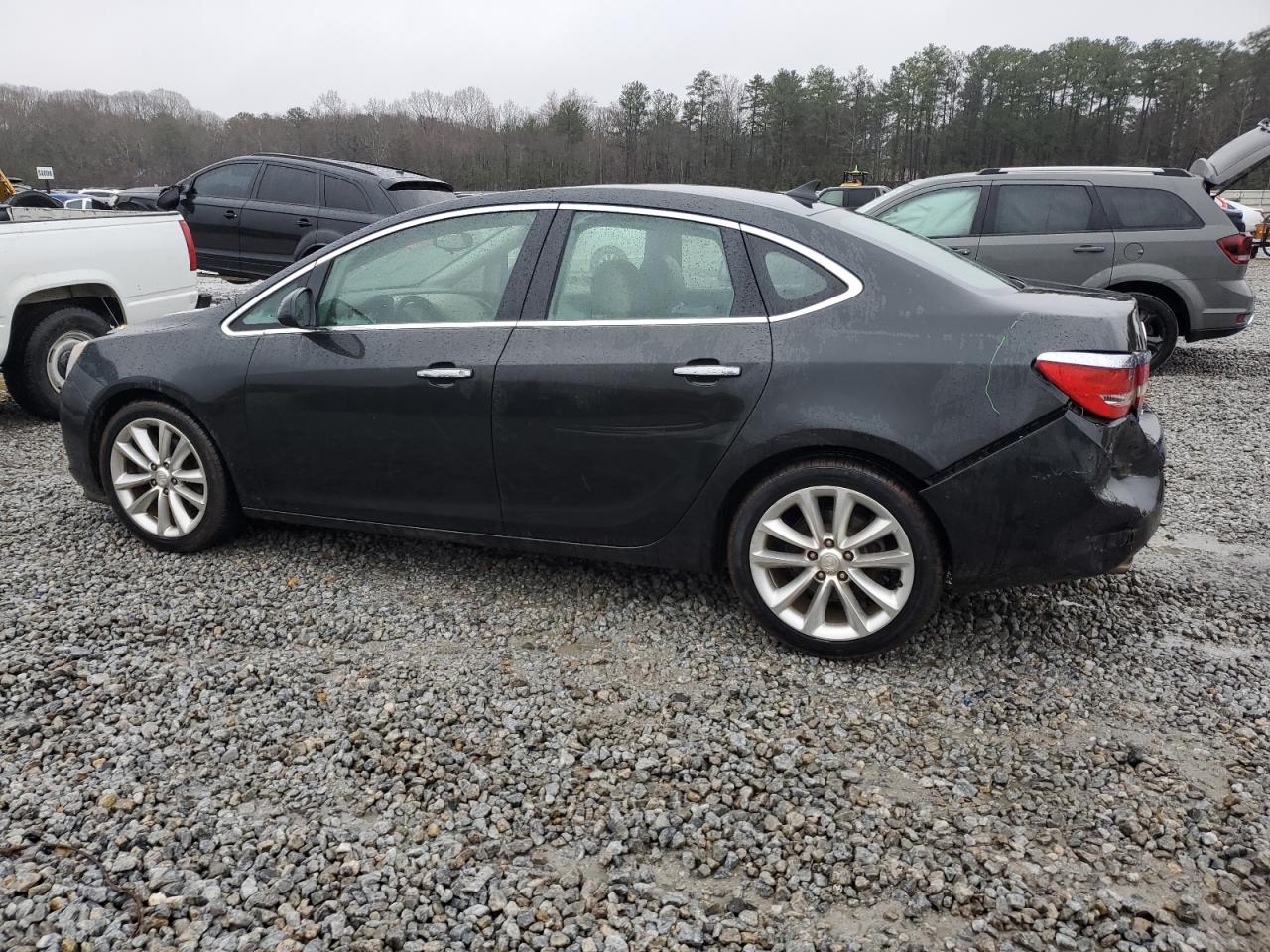 2013 Buick Verano - Image 2