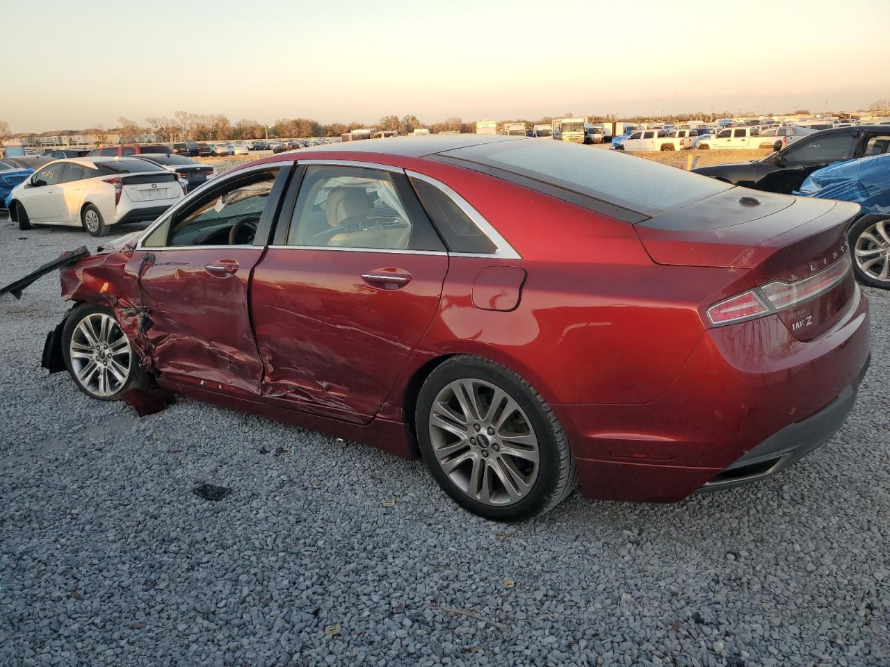 2015 Lincoln MKZ - Image 2