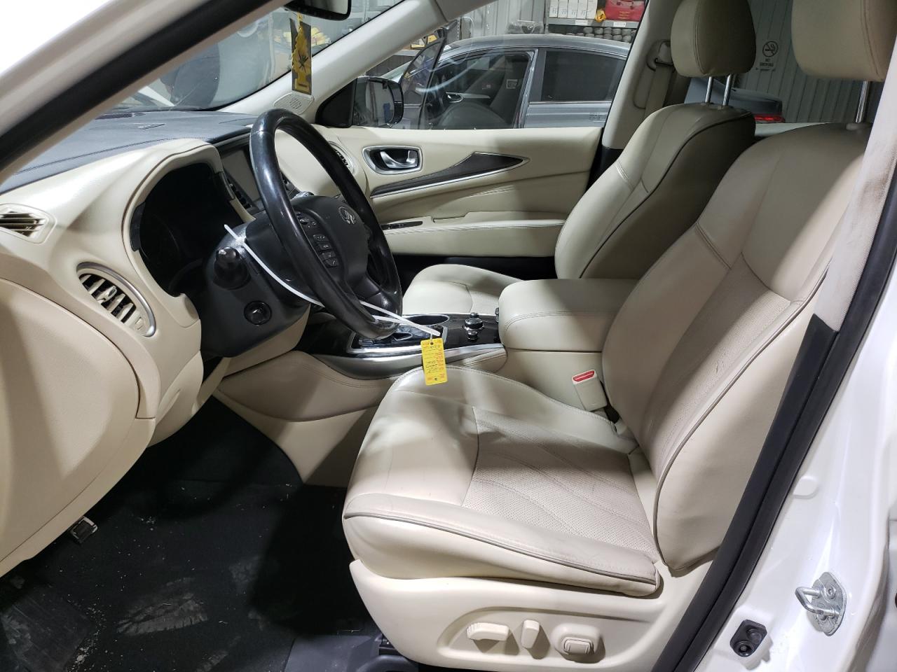2018 Infiniti QX60 - Image 7