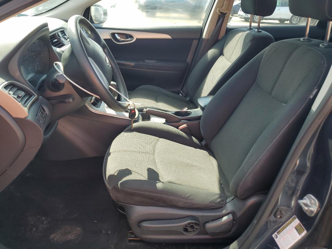 2014 Nissan Sentra - Image 7