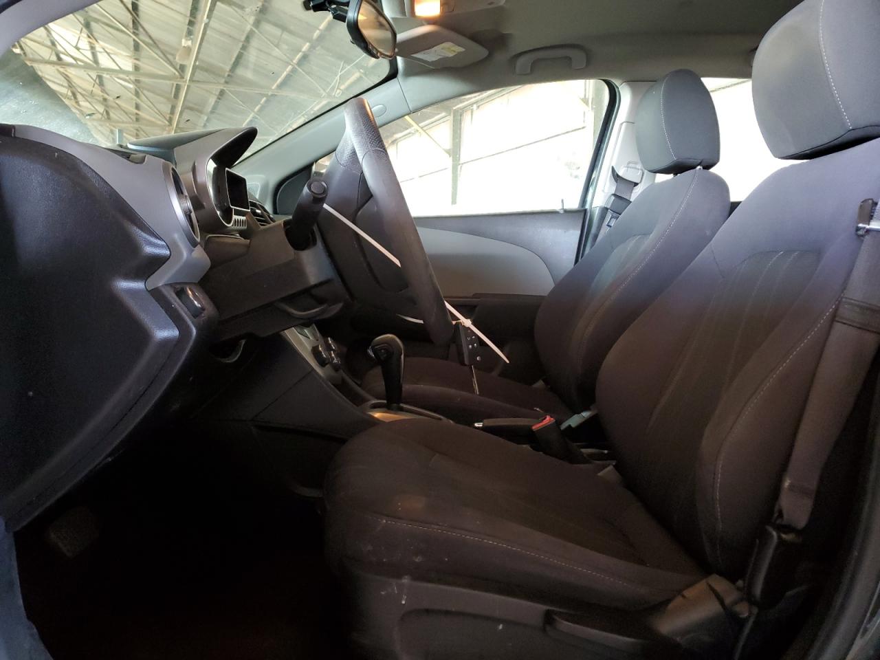 2014 Chevrolet Sonic - Image 7