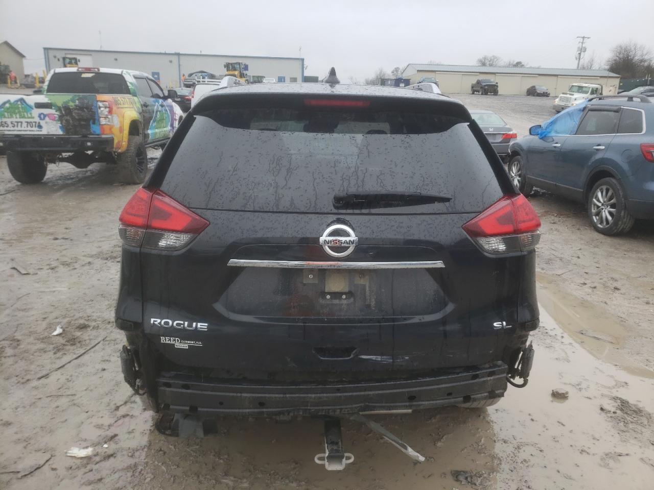2017 Nissan Rogue - Image 6
