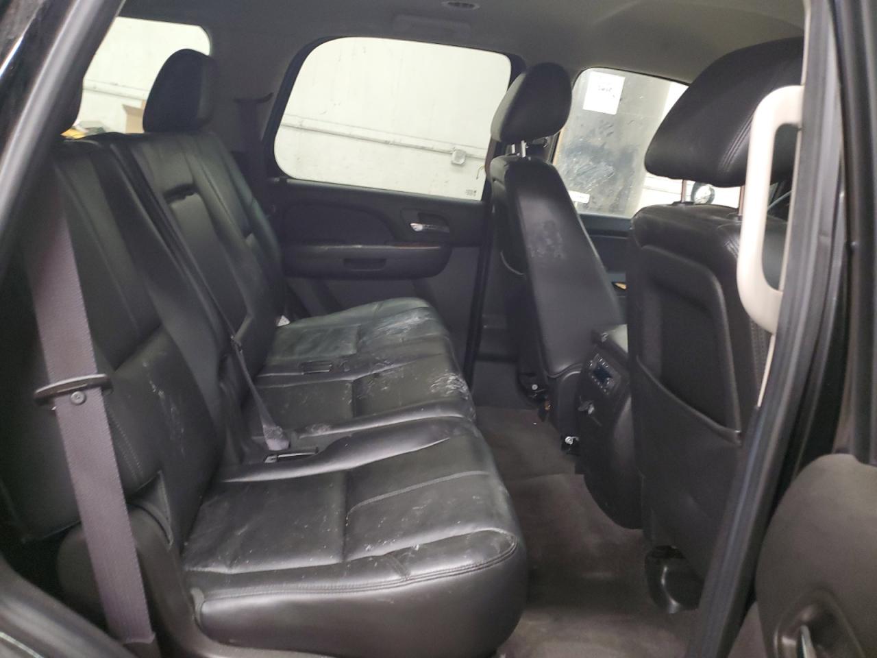 2013 Chevrolet Tahoe - Image 11