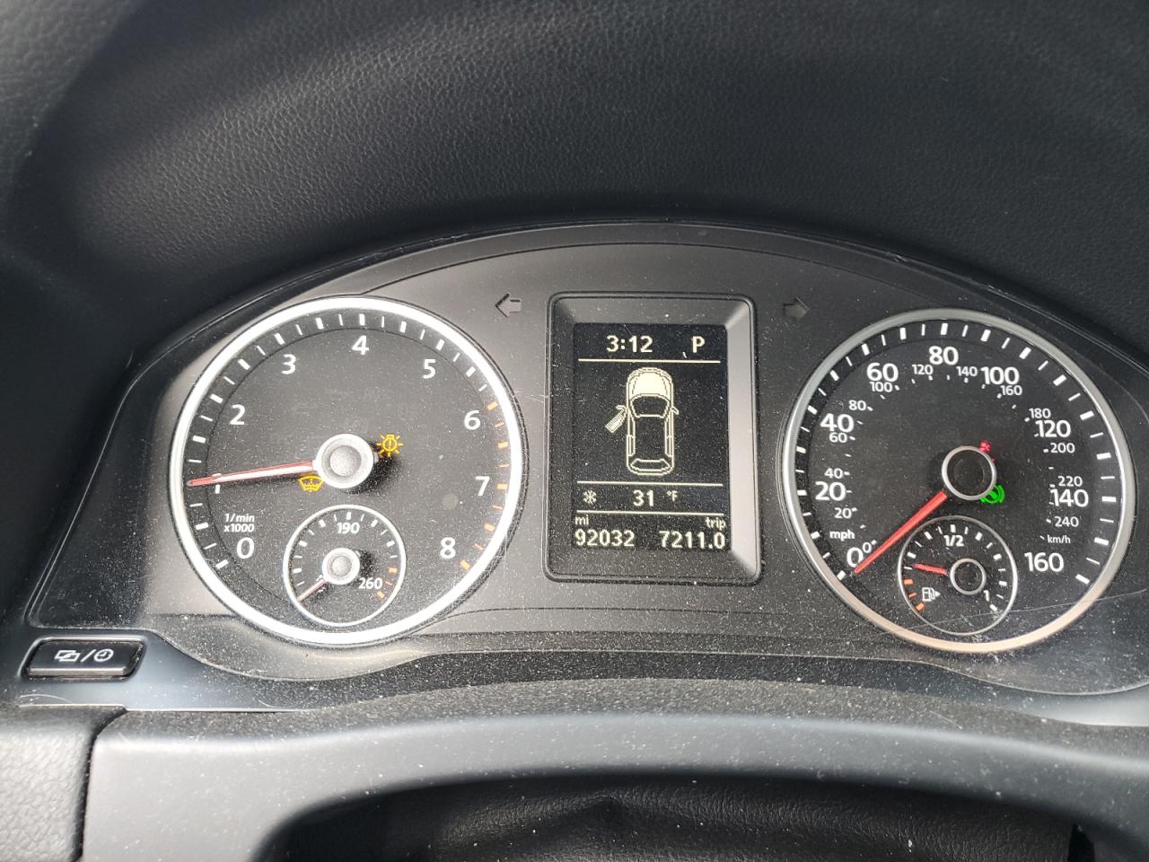 WVGAV7AX8HK004769 VOLKSWAGEN TIGUAN 2017