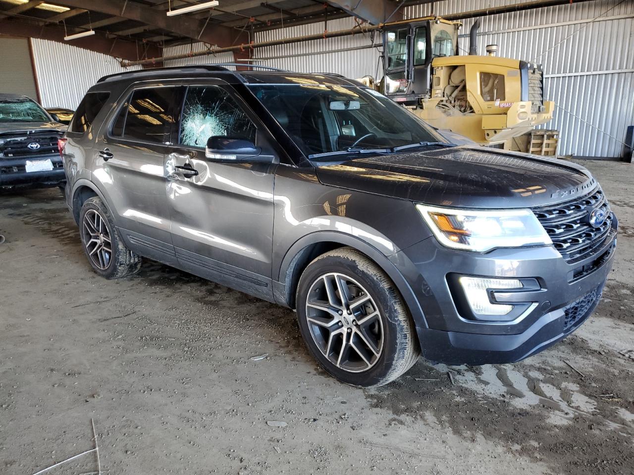 2016 Ford Explorer - Image 4