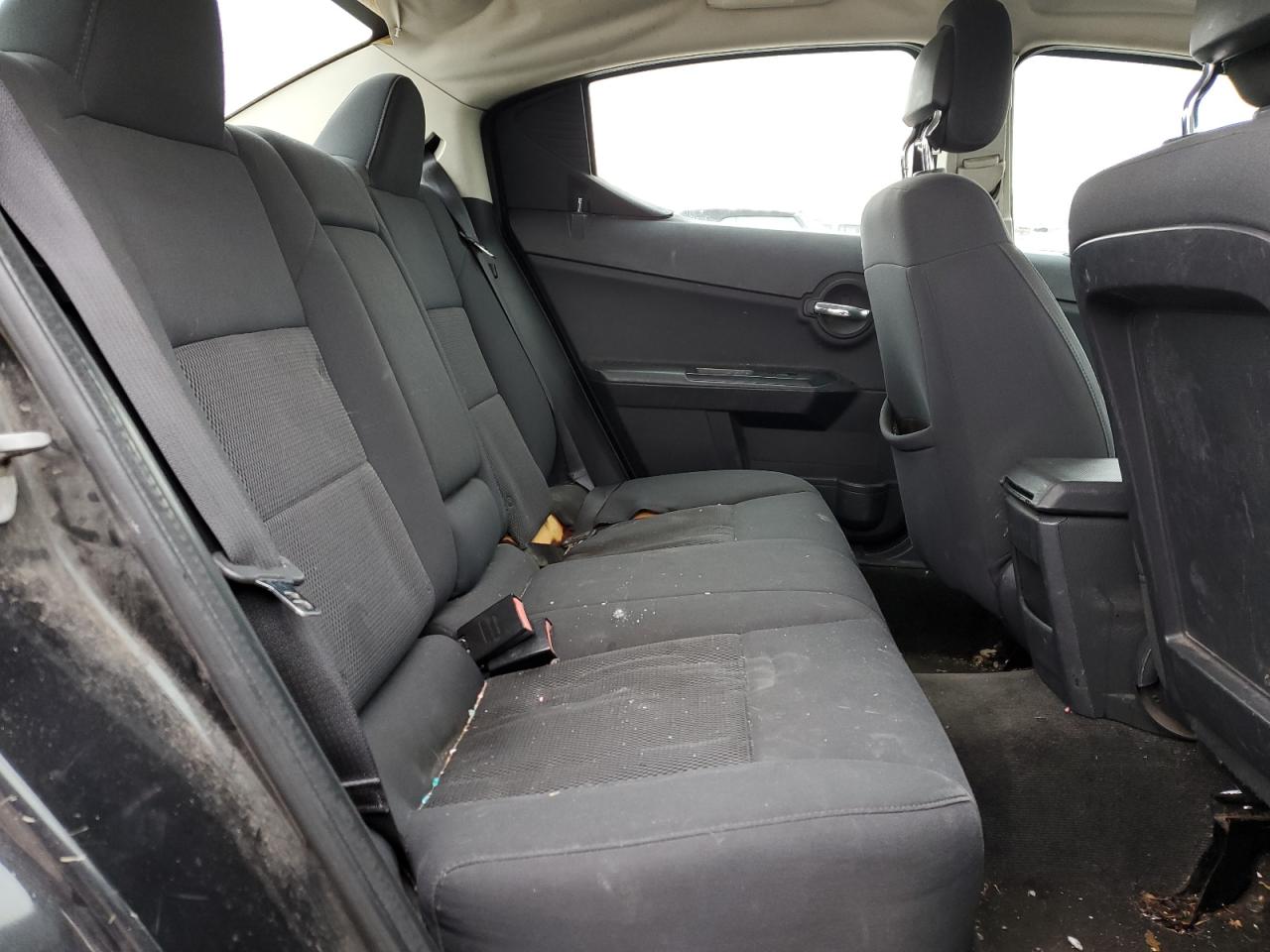 2010 Dodge Avenger - Image 10