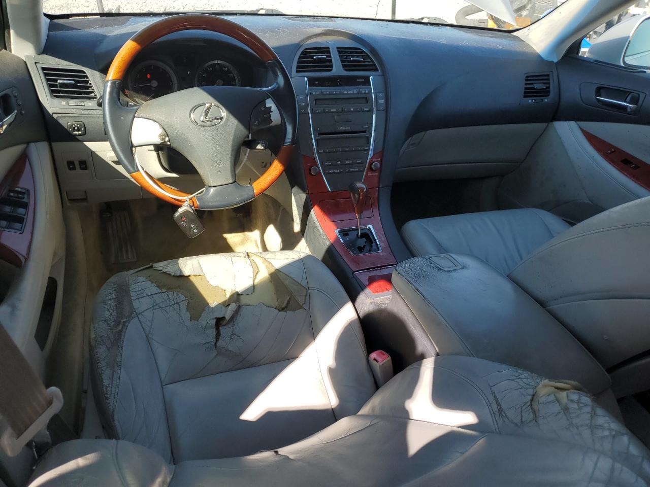 2007 Lexus ES - Image 8