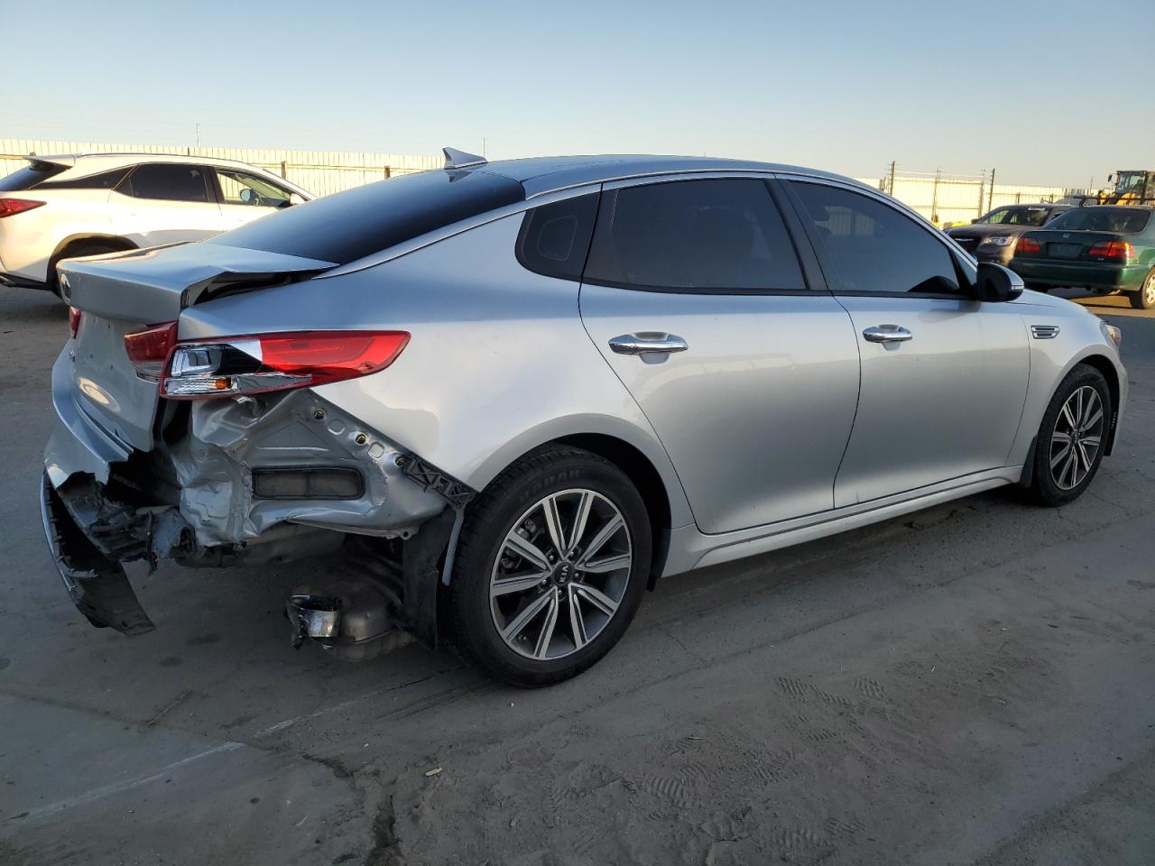 2019 Kia Optima - Image 3