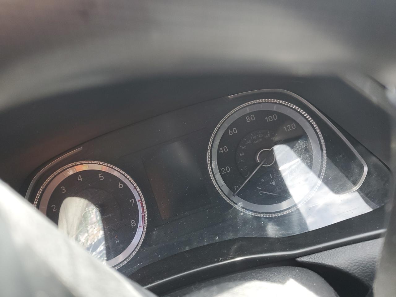 2021 Hyundai Sonata - Image 9