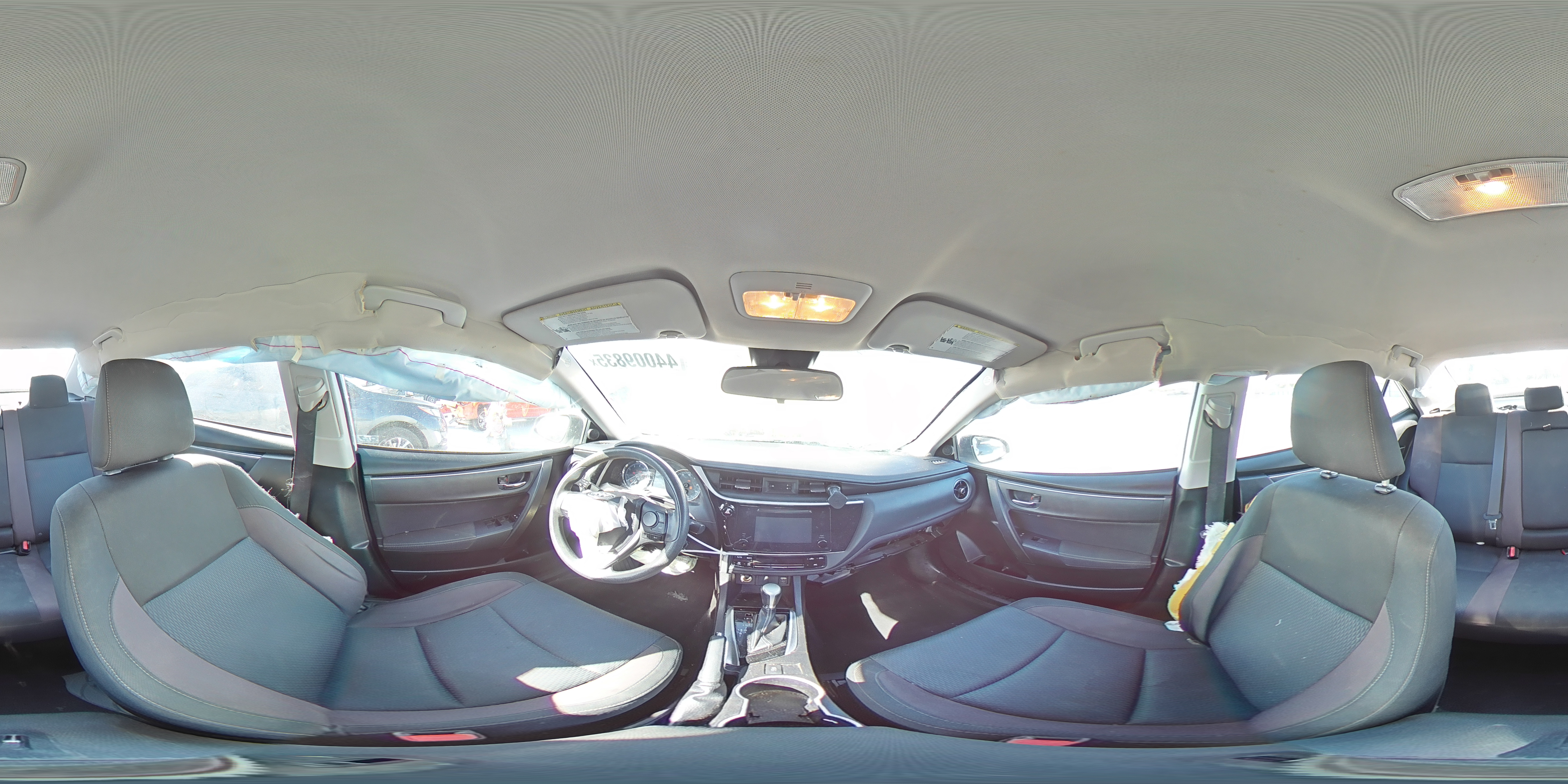 2018 Toyota Corolla - Image 13