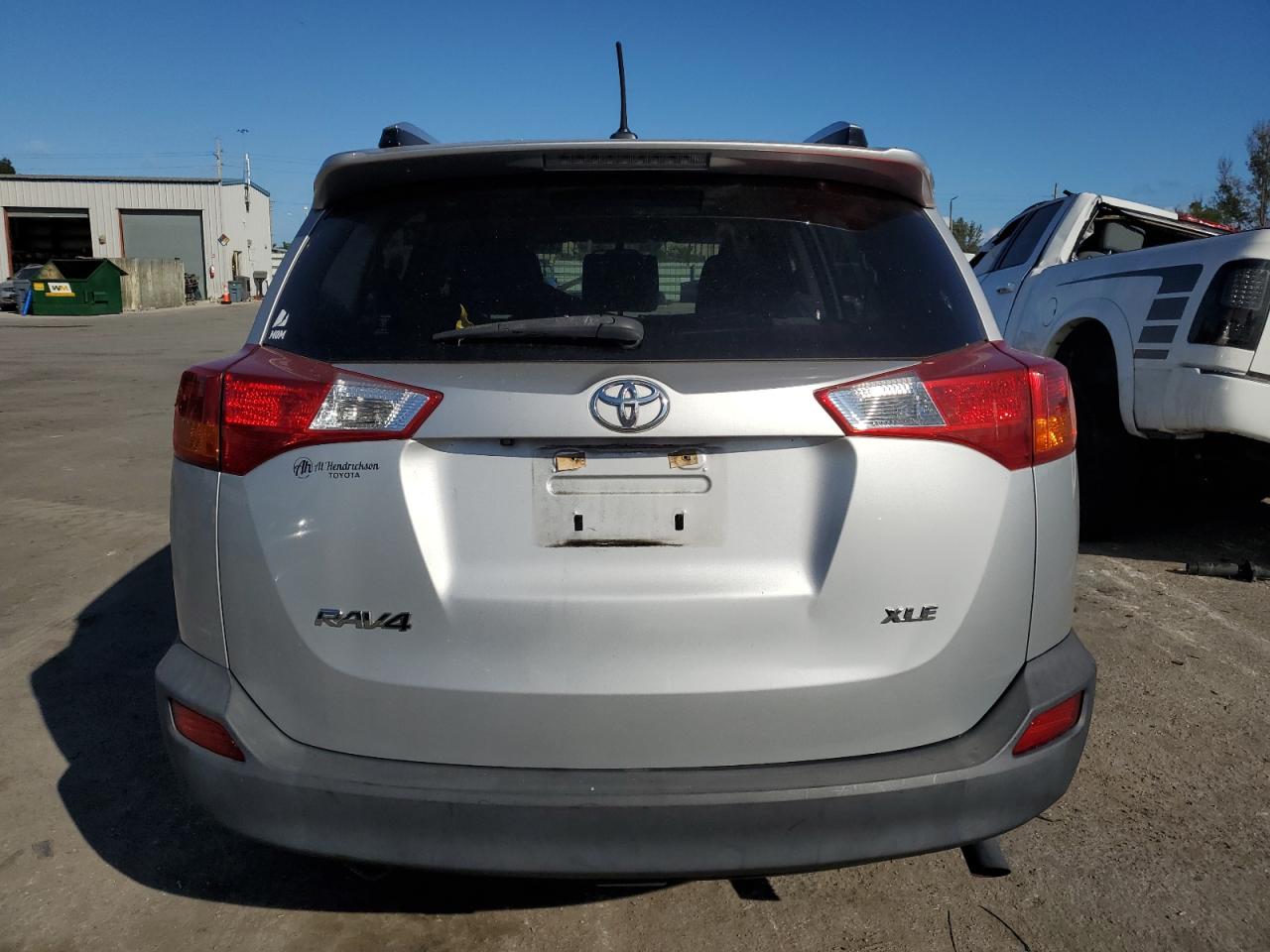 2015 Toyota RAV 4 - Image 6