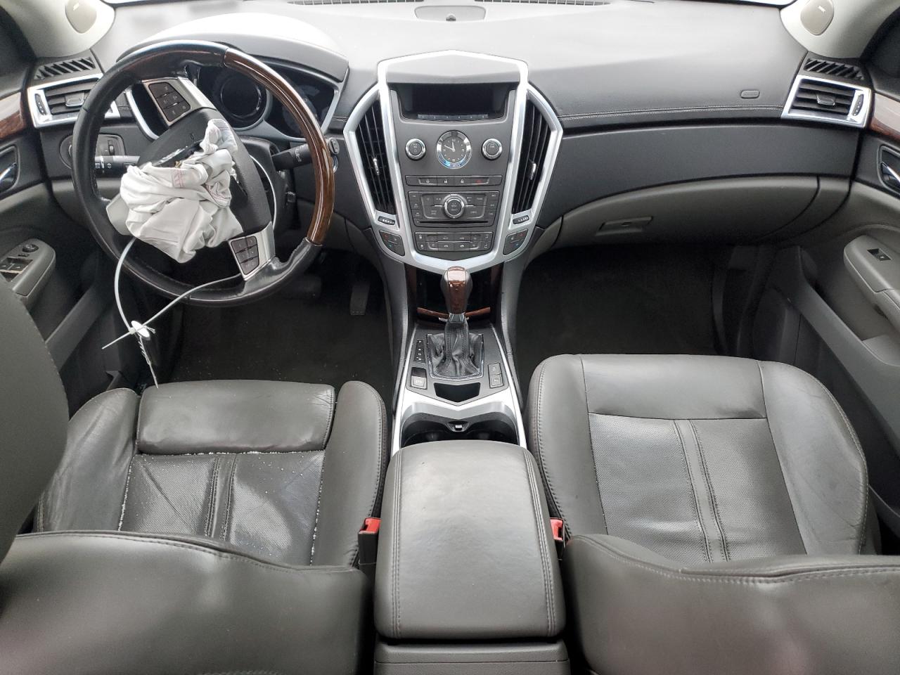2011 Cadillac SRX - Image 8