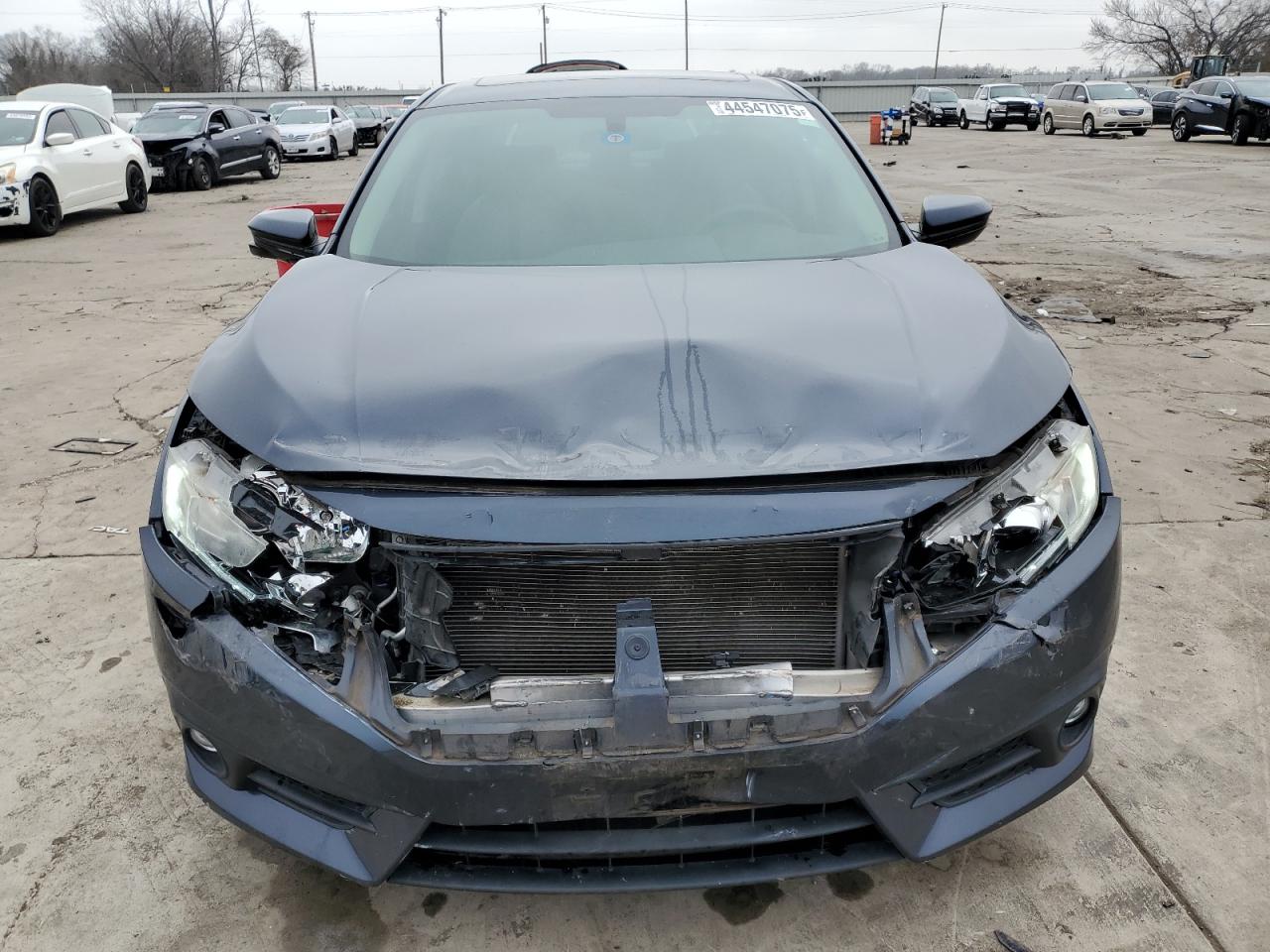 2016 Honda Civic - Image 5