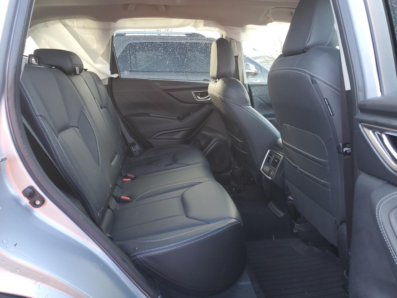 2020 Subaru Forester - Image 11