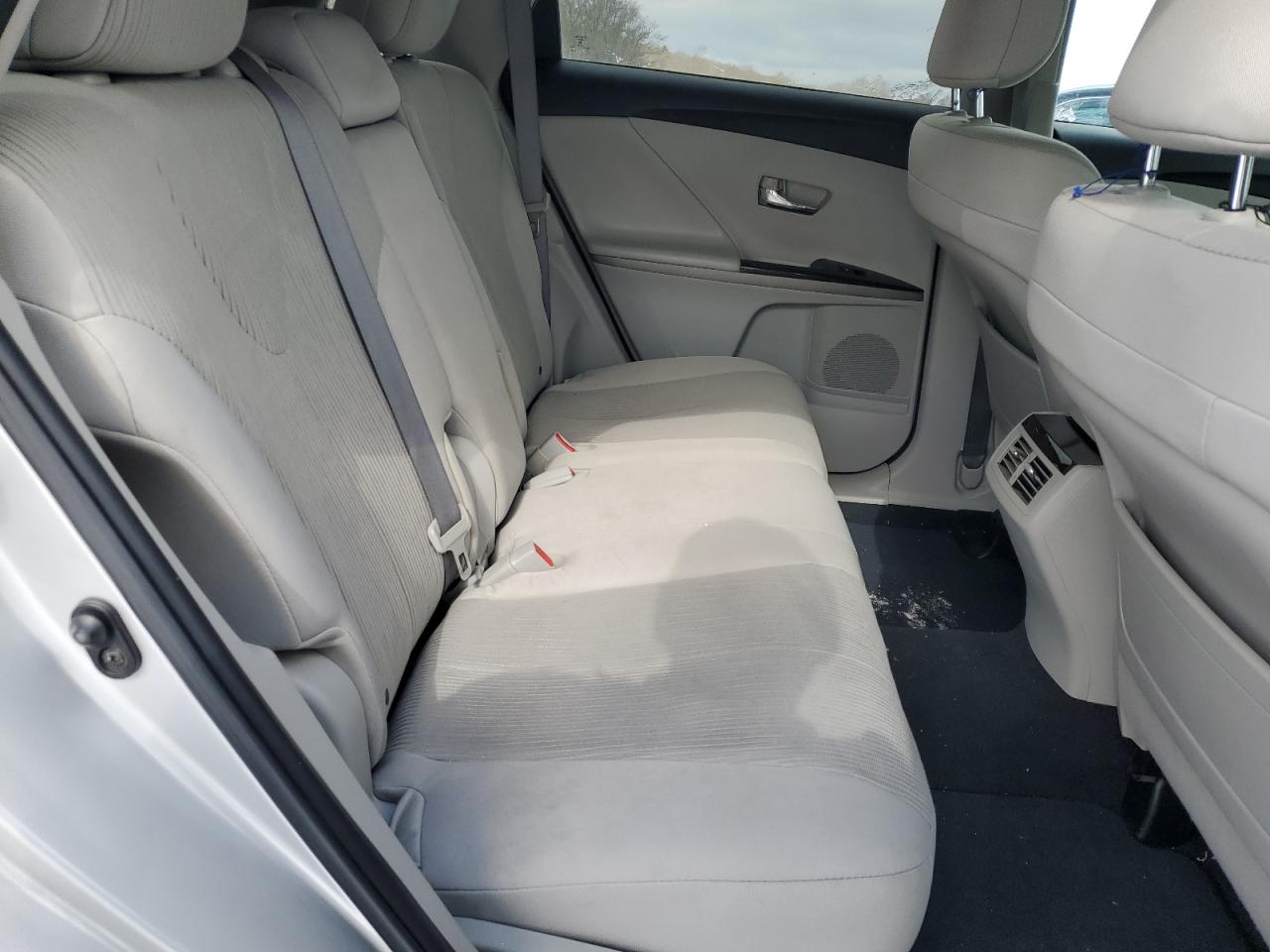2011 Toyota Venza - Image 11