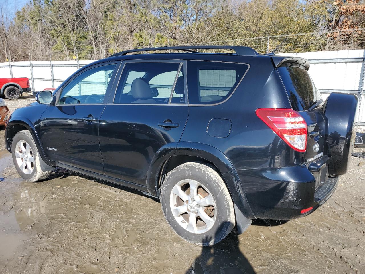 2009 Toyota RAV 4 - Image 2