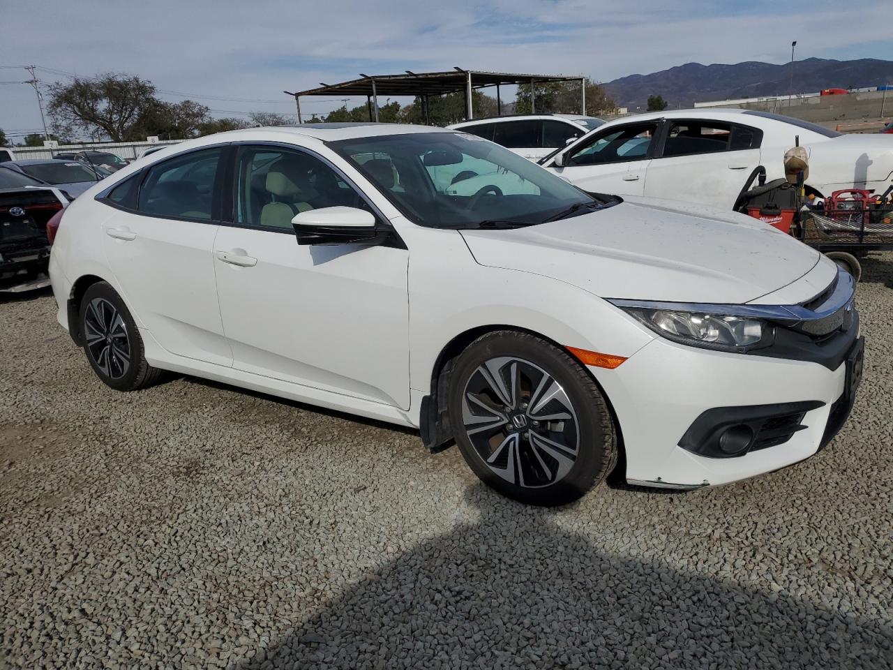 2016 Honda Civic - Image 4