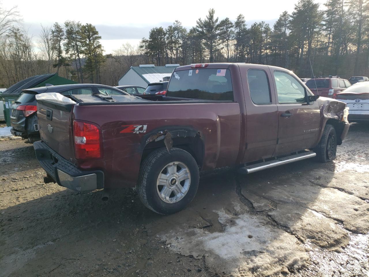 2008 Chevrolet Silverado - Image 3